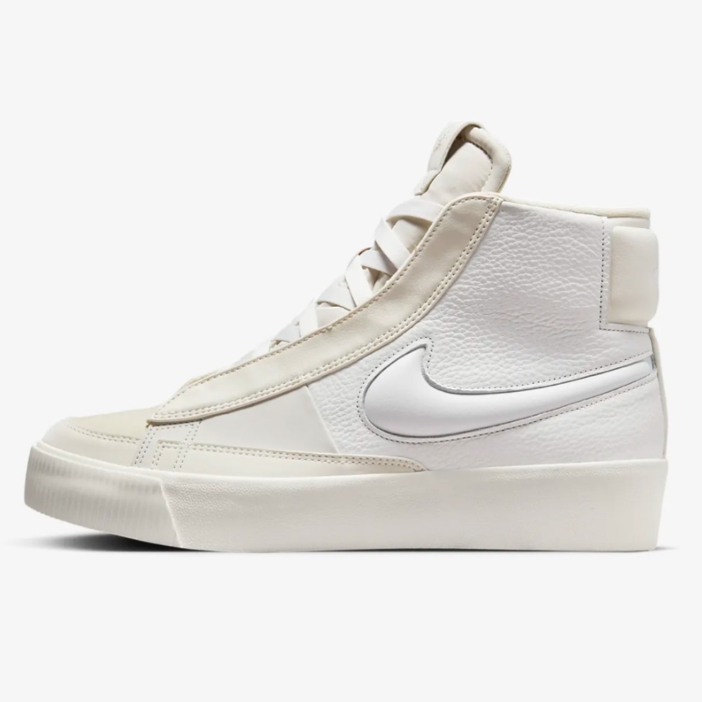 Nike Blazer Mid Victory
Women's Shoes 8.5 Summit White‎ Phantom